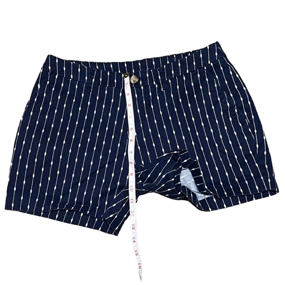 FADED Glory Navy Women’s Dotted Stripe Shorts (Sz 8) - Picture 7 of 7